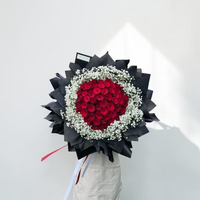 50 Roses with Gypso Bouquet L